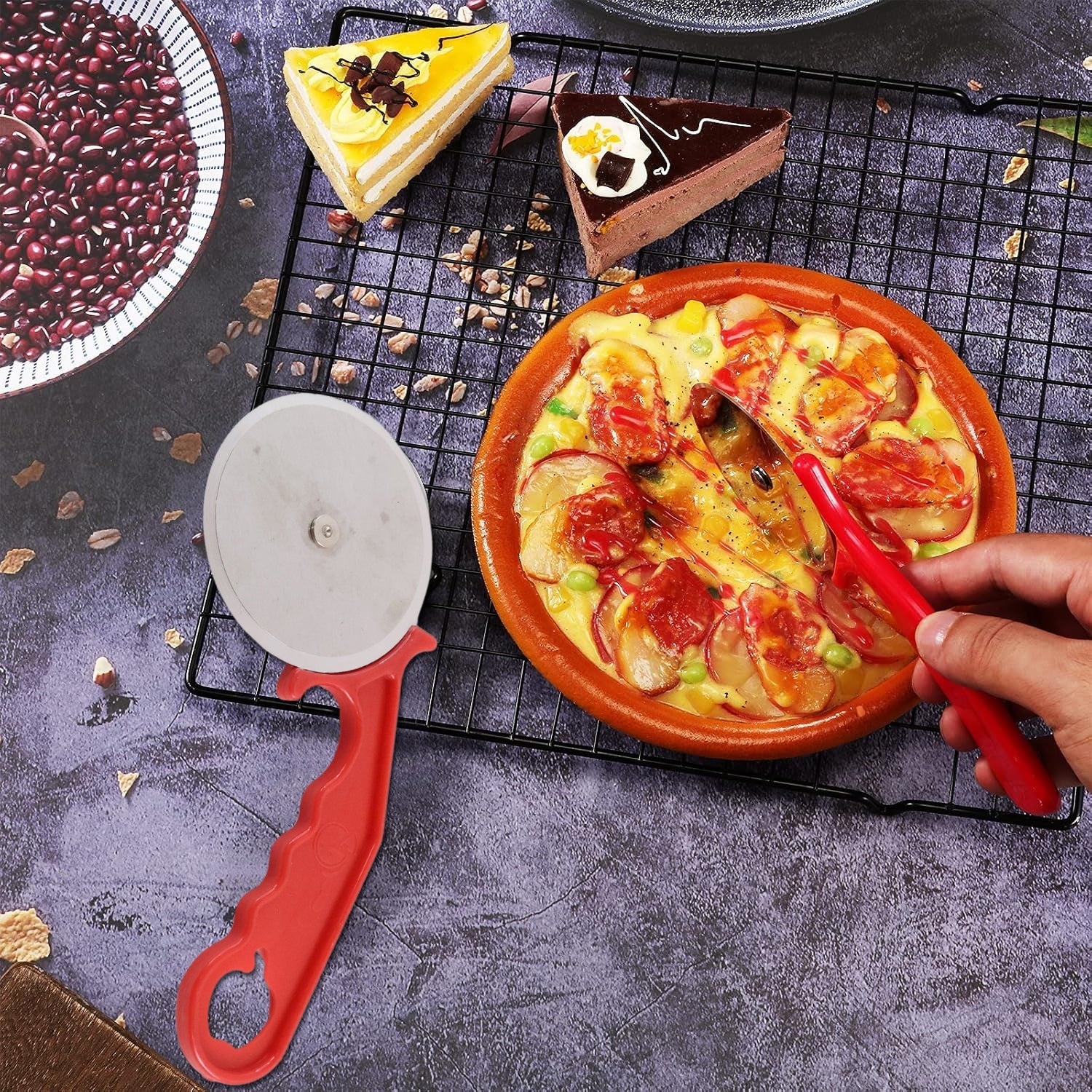 Stainless Steel Pizza Cutter / Pastry Cutter / Sandwiches Cutter Stainless Steel Pizza Cutter / Pastry Cutter / Sandwiches Cutter
